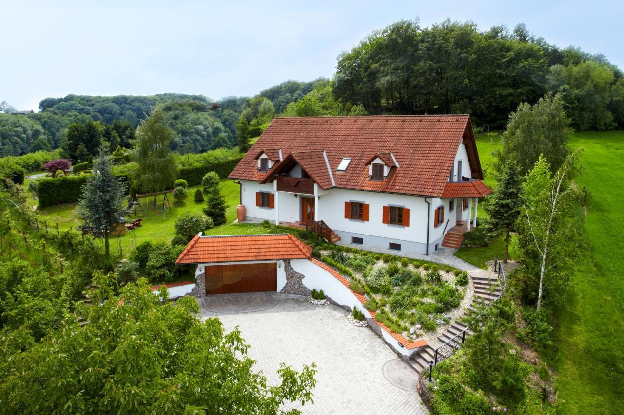 Landhaus Zur Therme Еннерсдорф Экстерьер фото